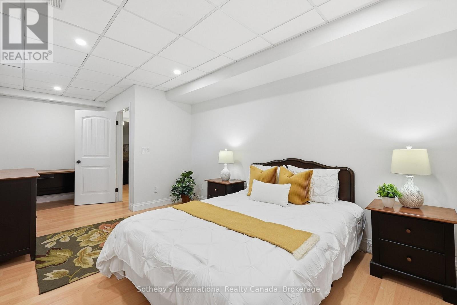 265 WEST RIVER ROAD - 28