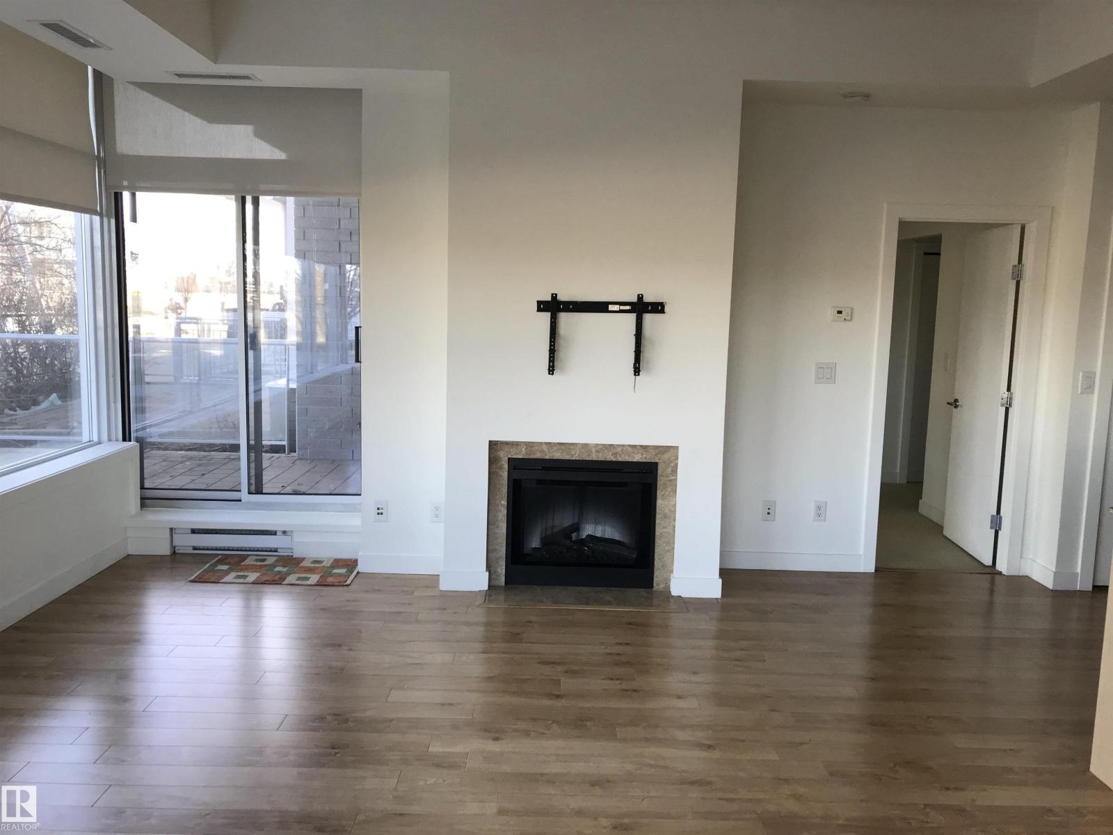 #113 2510 109 ST NW - 14