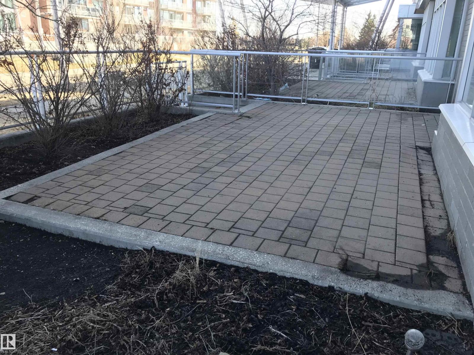 #113 2510 109 ST NW - 24