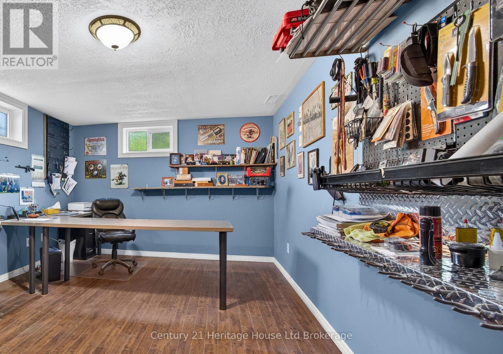 256 MARKWELL STREET - 25