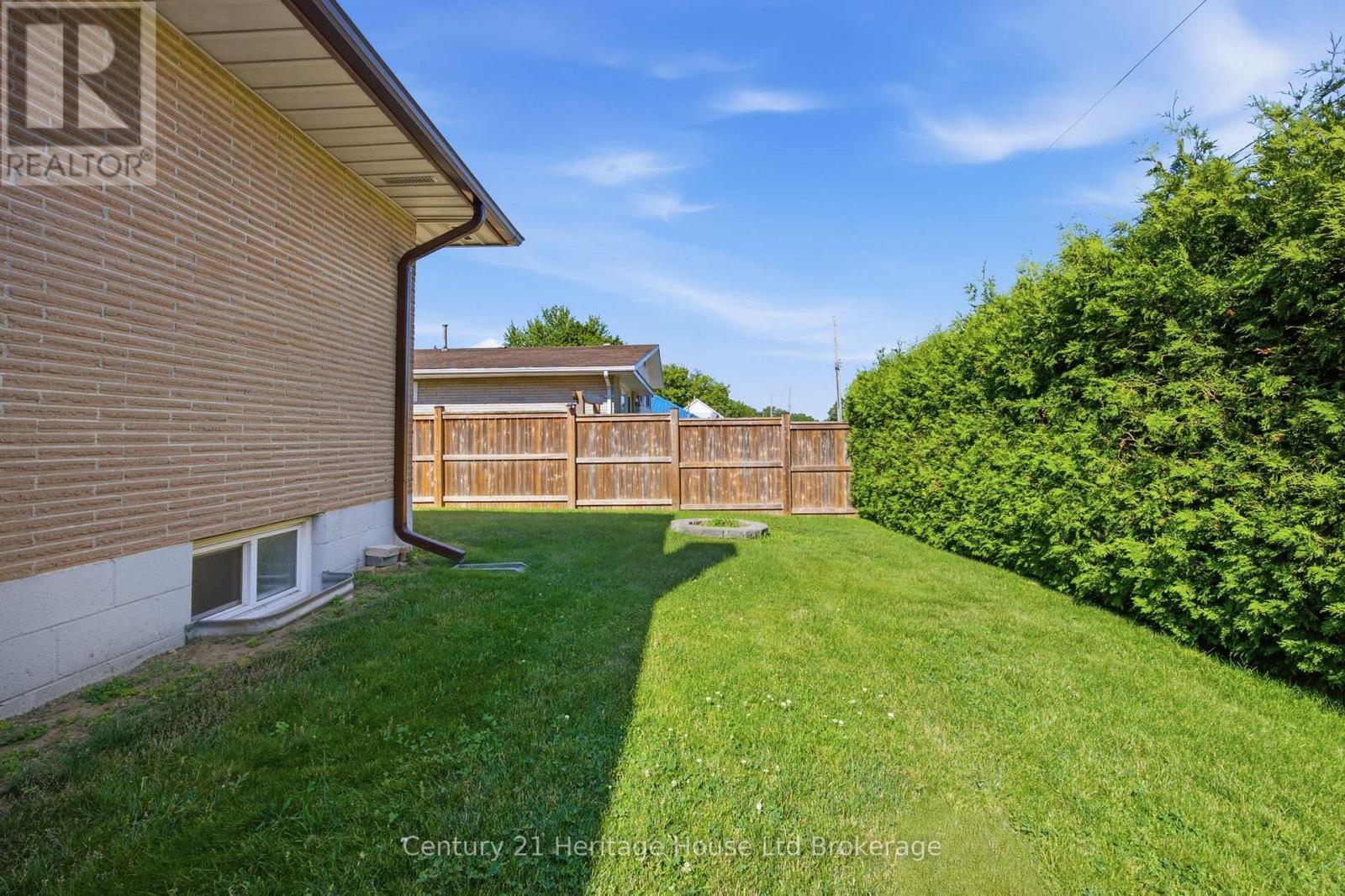256 MARKWELL STREET - 29