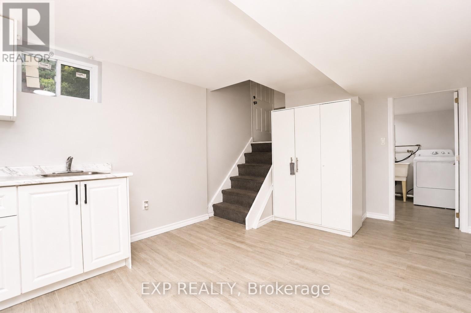 1202 SUN VALLEY COURT - 23