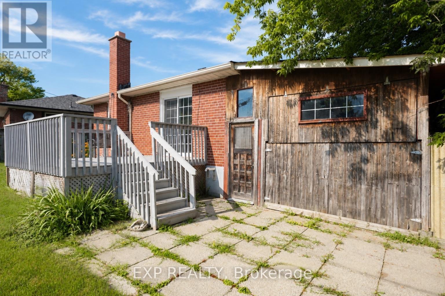1202 SUN VALLEY COURT - 34