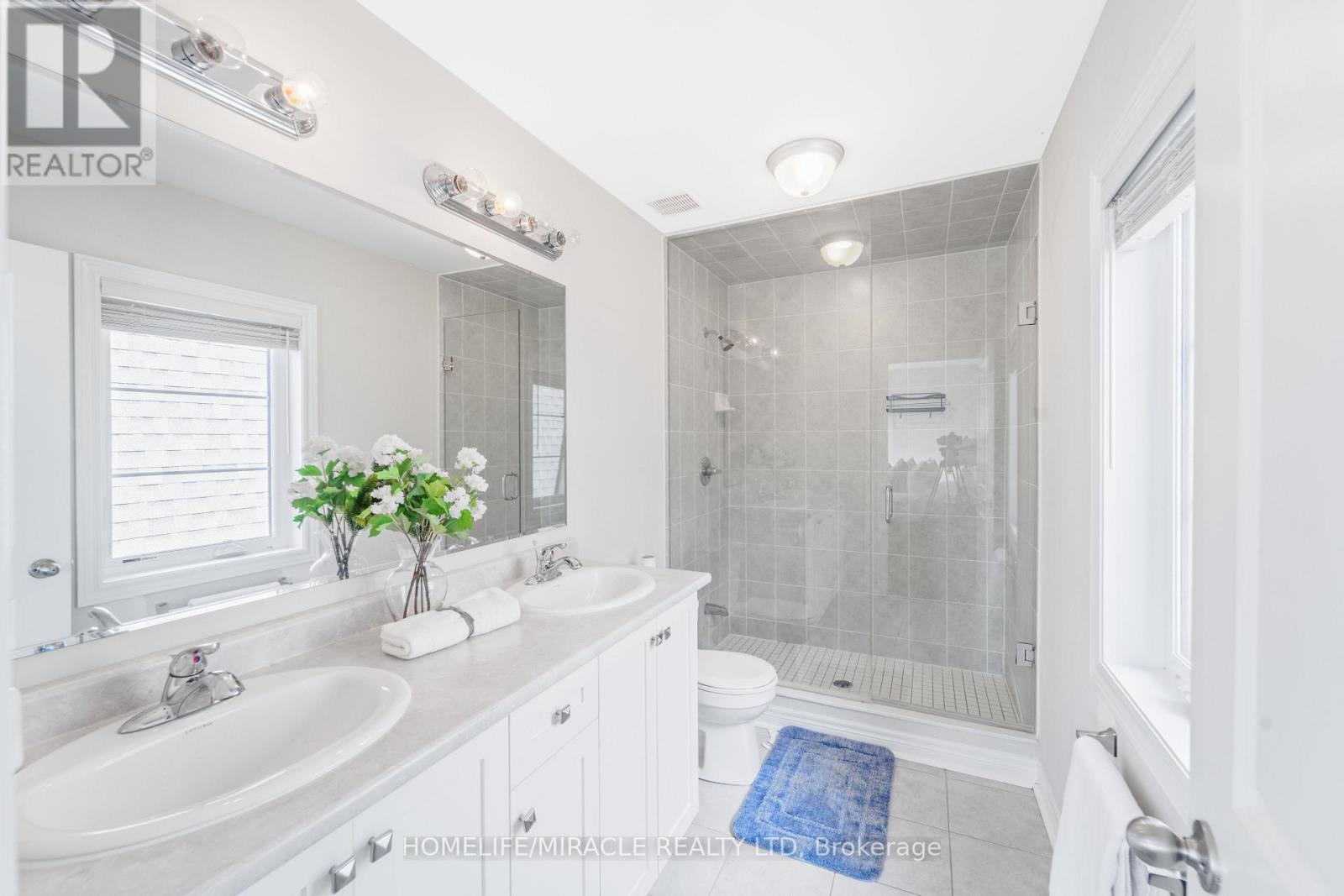 11 FINEGAN CIRCLE - Image 21