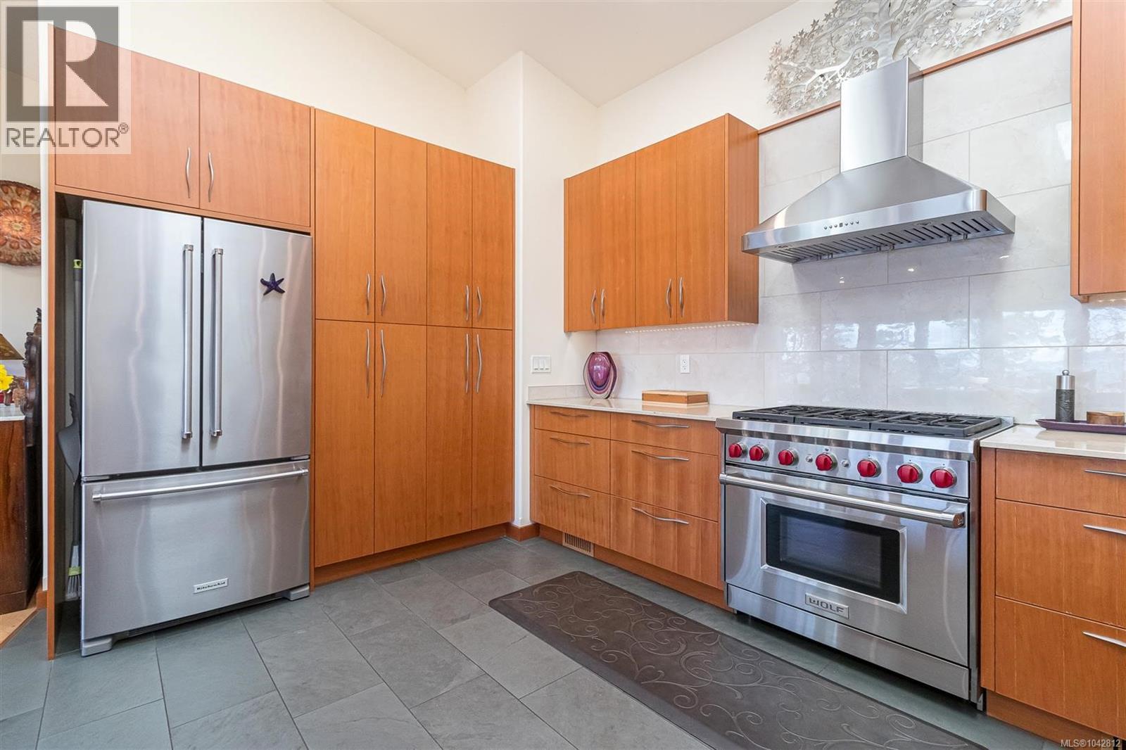  1308 Greenleaf Lane, Sidney Island
