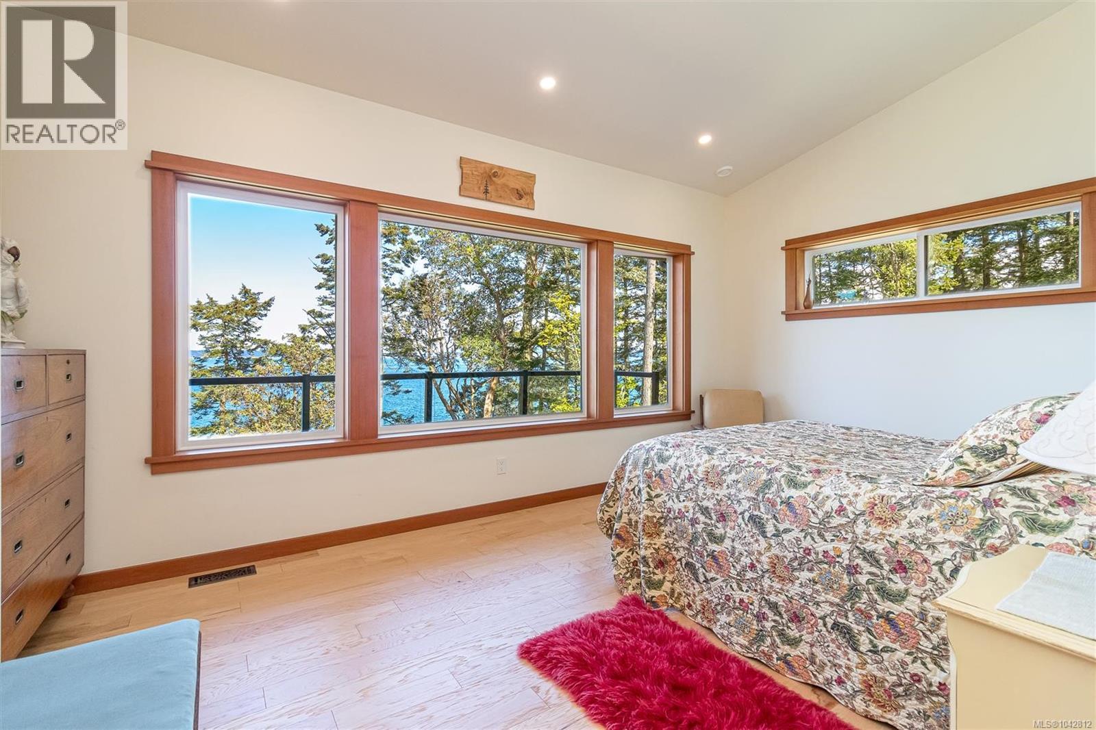  1308 Greenleaf Lane, Sidney Island