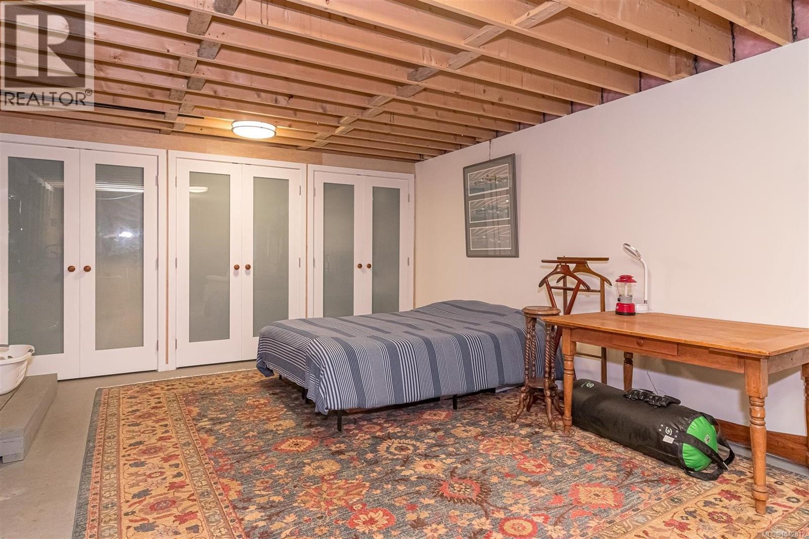  1308 Greenleaf Lane, Sidney Island