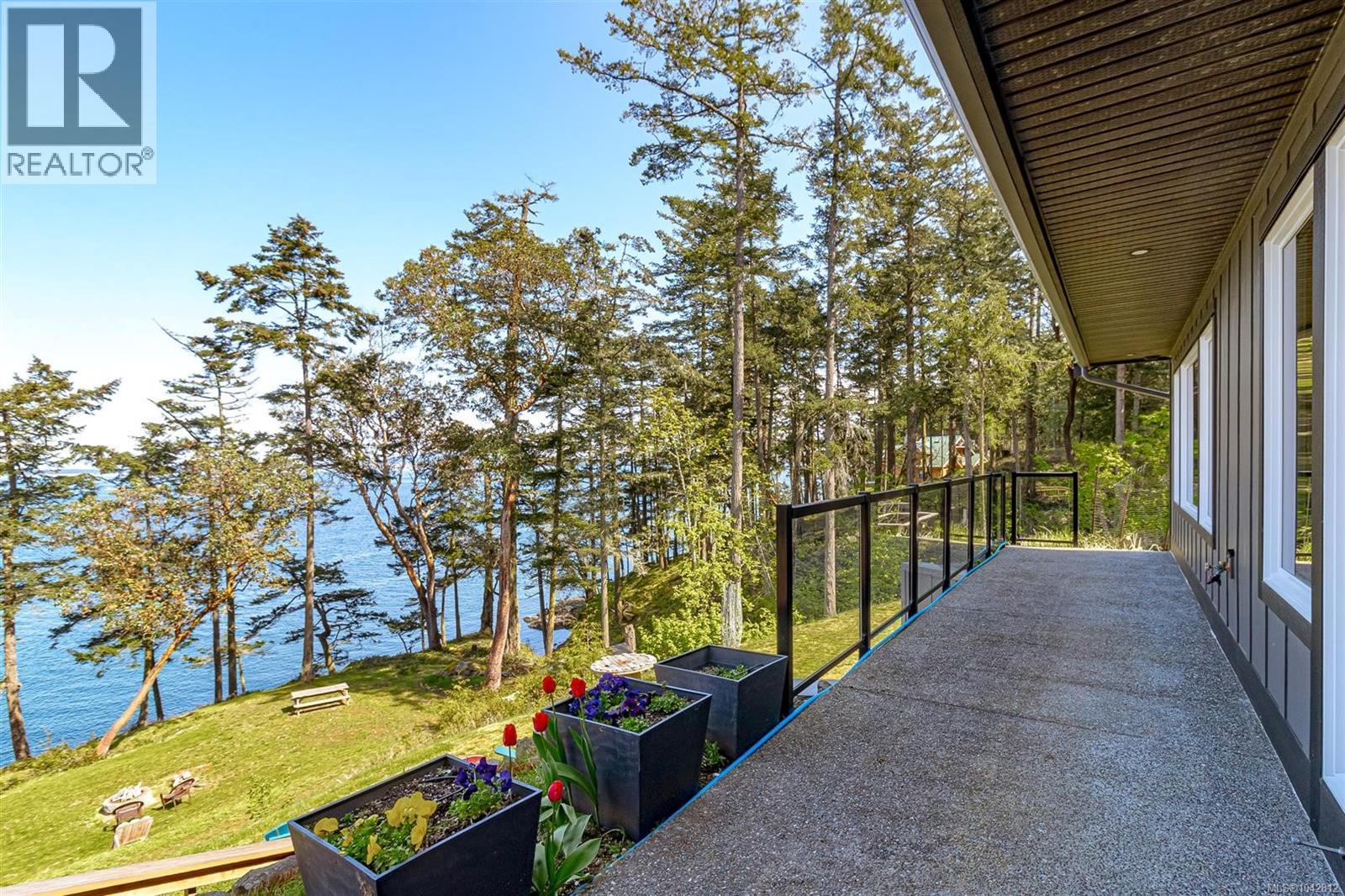  1308 Greenleaf Lane, Sidney Island