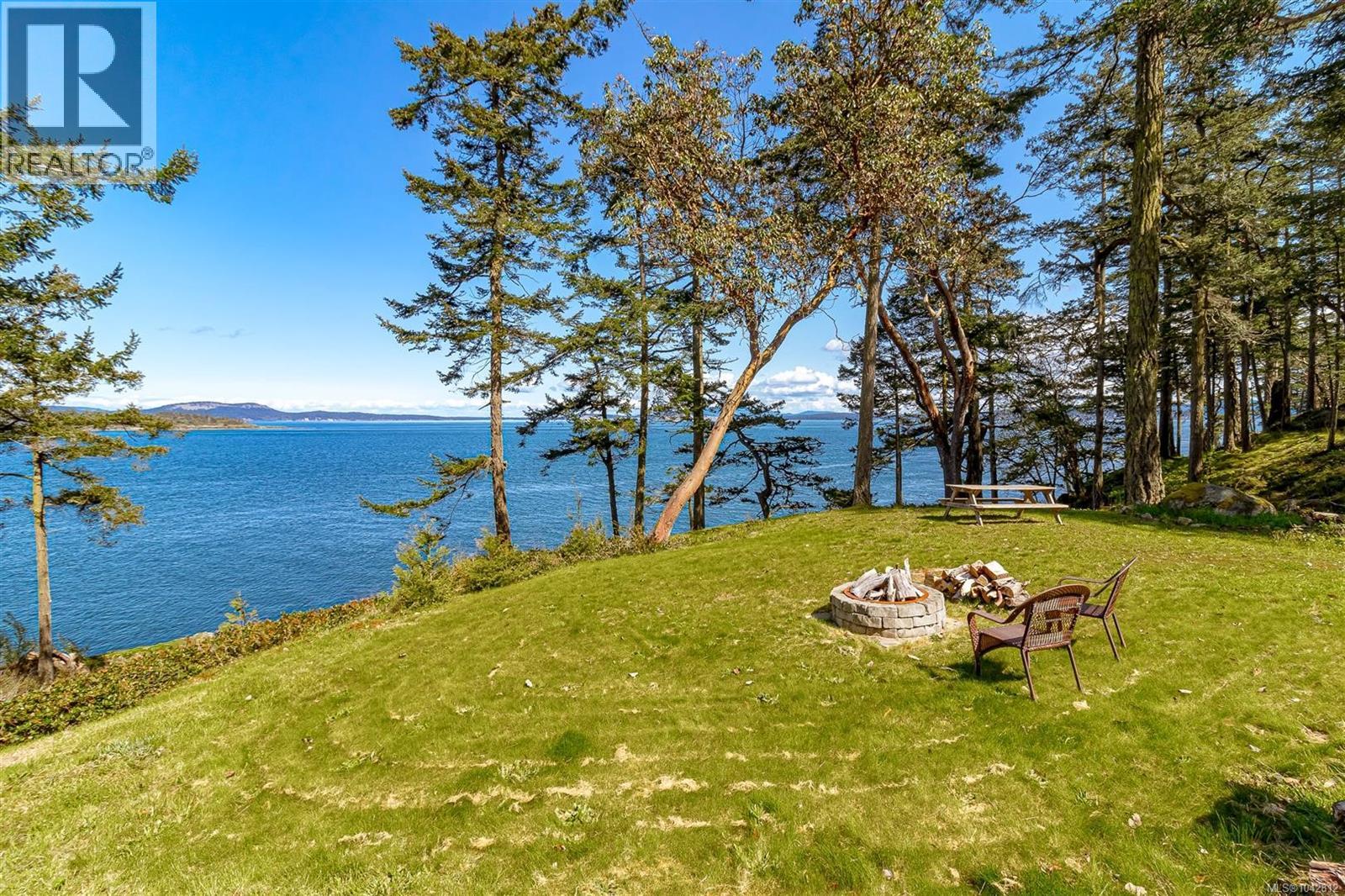  1308 Greenleaf Lane, Sidney Island