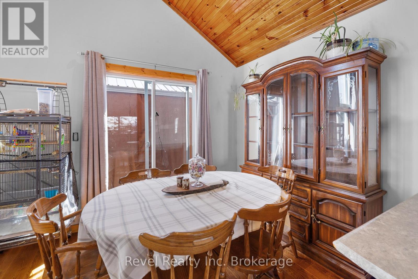 2242 HIGHWAY 124 - 10