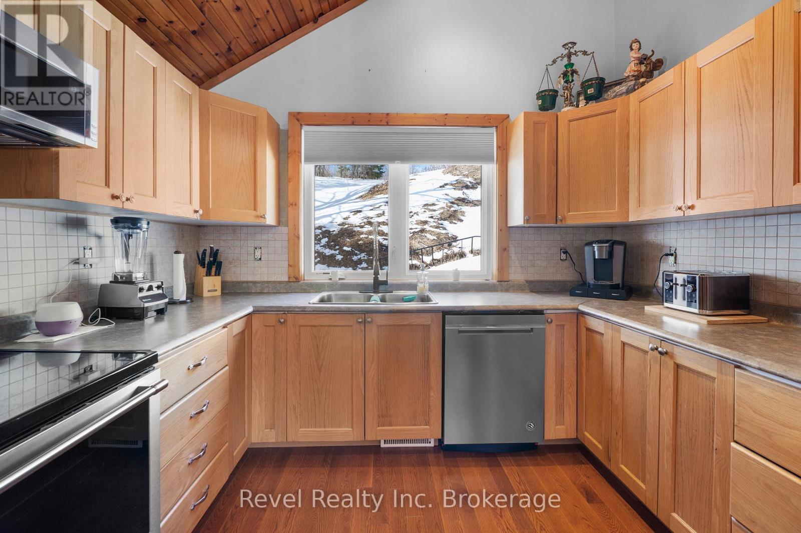 2242 HIGHWAY 124 - 5