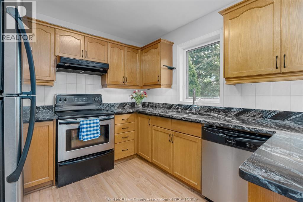 2225 LONGFELLOW AVENUE - 7