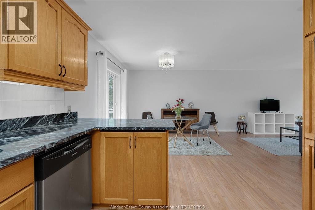 2225 LONGFELLOW AVENUE - 8