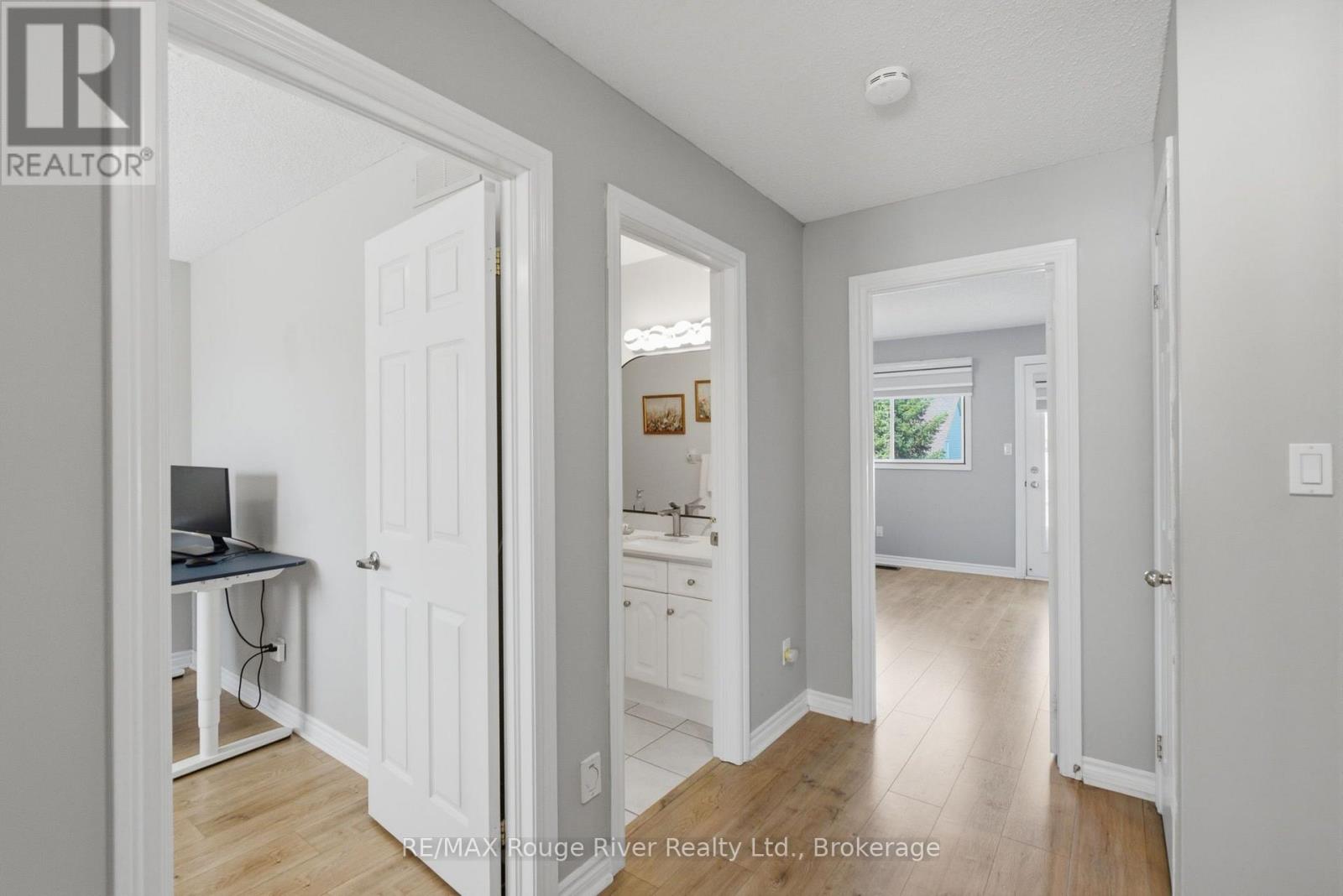 2125 SCOTTSCRAIG DRIVE - Image 21