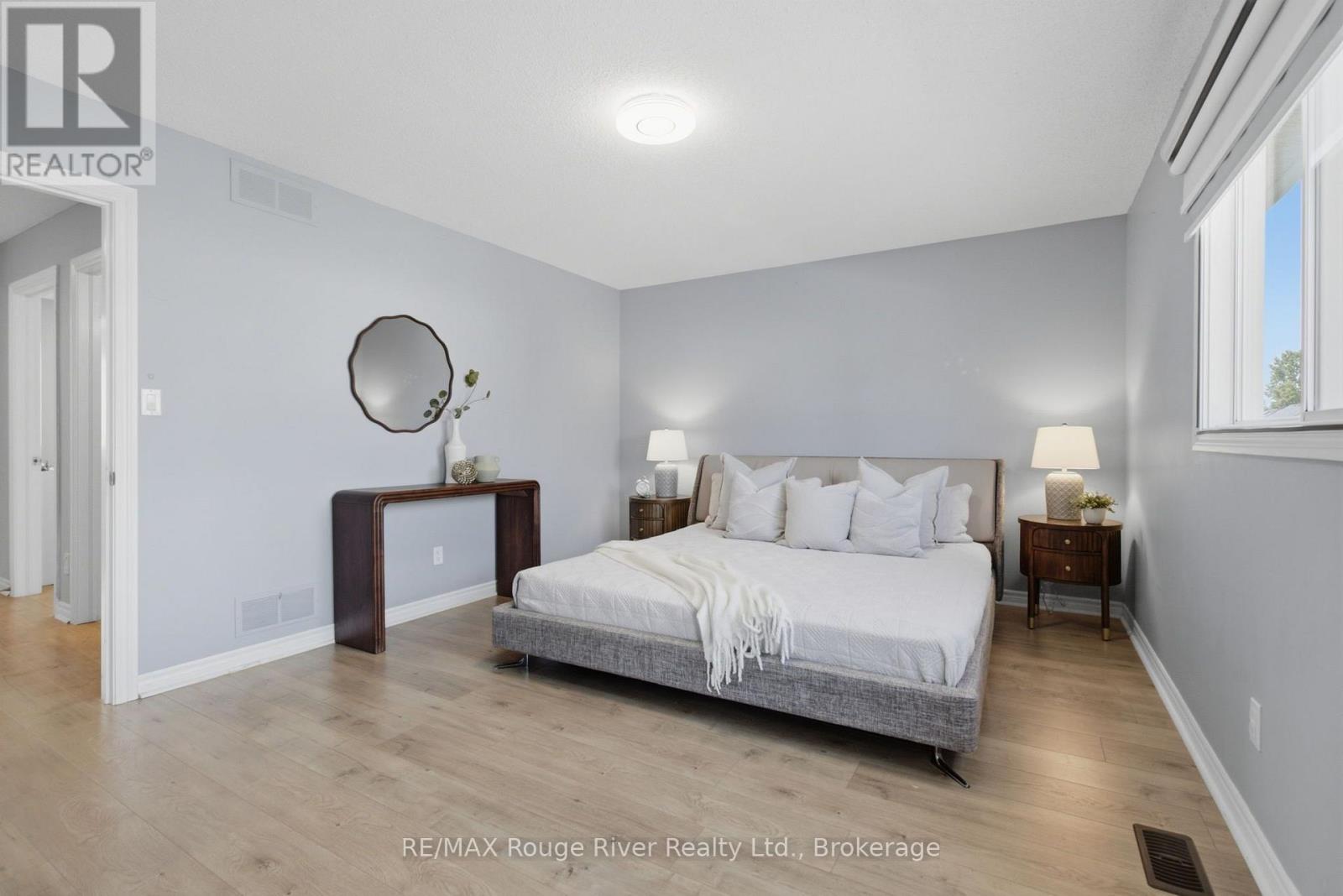 2125 SCOTTSCRAIG DRIVE - Image 23