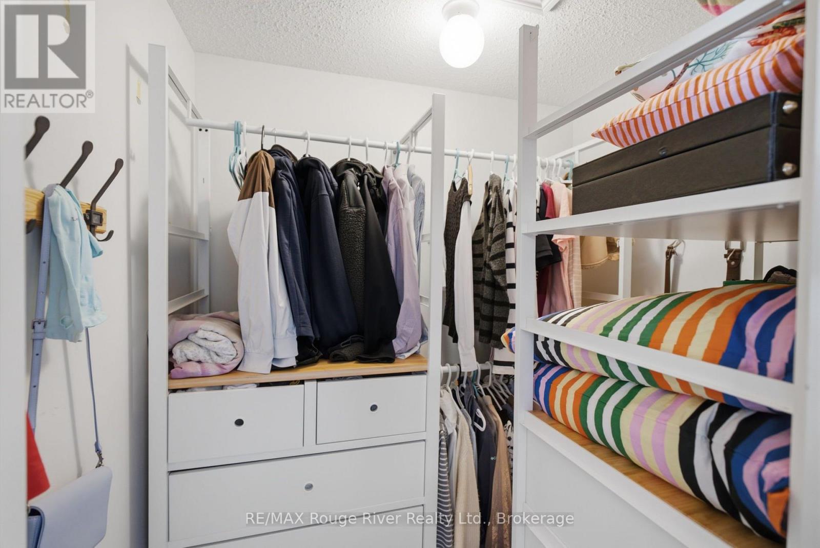 2125 SCOTTSCRAIG DRIVE - Image 25