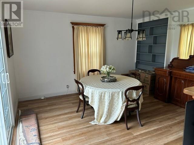 8863 Highway 2 - 6