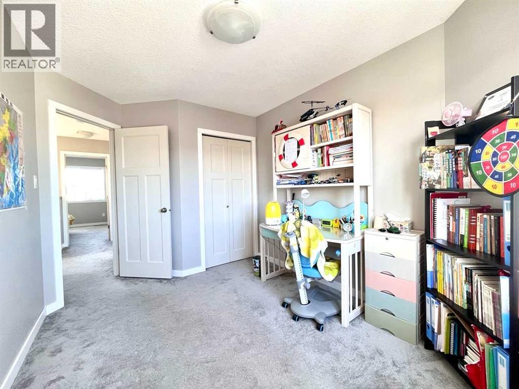 146 Silkstone Road W - 13
