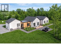 19485 Loyalist Parkway, Prince Edward County, ON K0K1T0 Photo 43