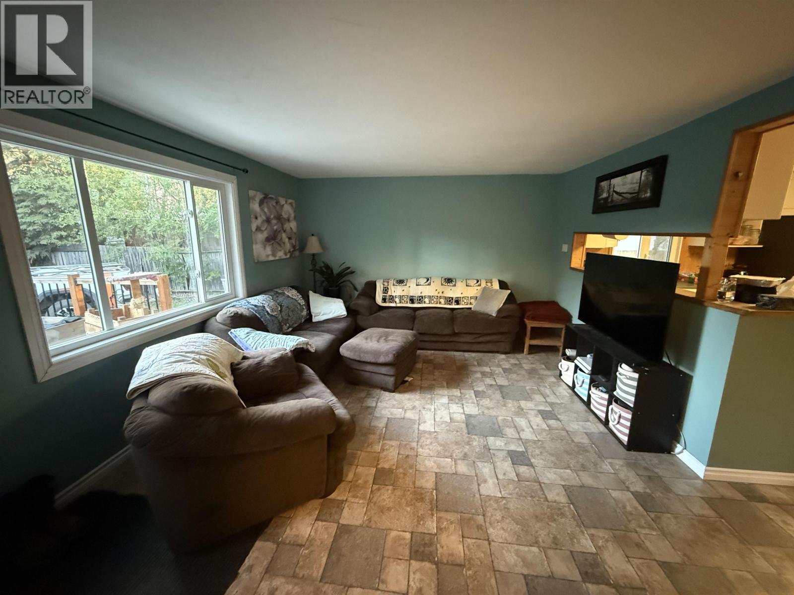 12776 PEACH AVENUE - 4