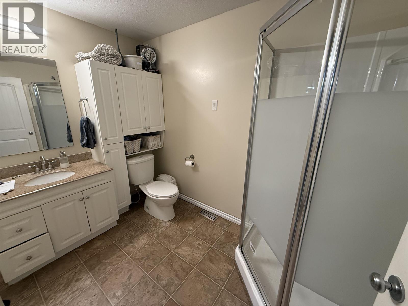 12776 PEACH AVENUE - 11