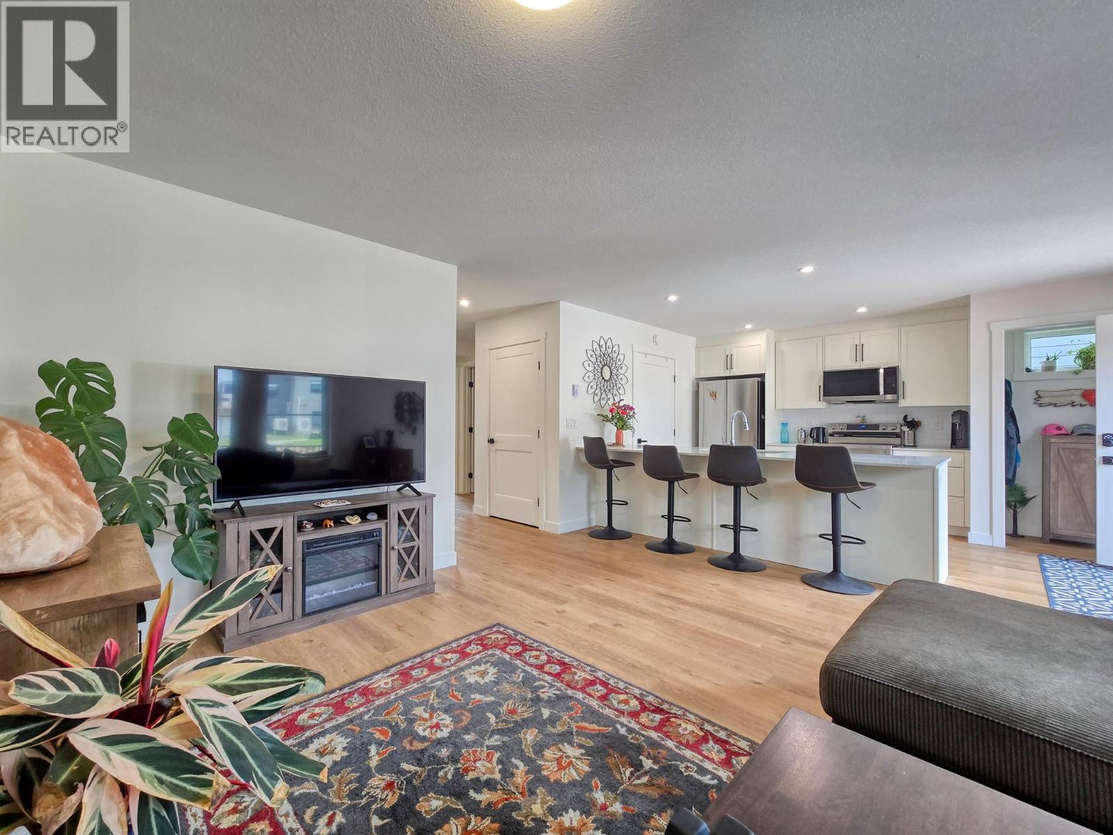 #39 2096 Pine Tree Lane - 20