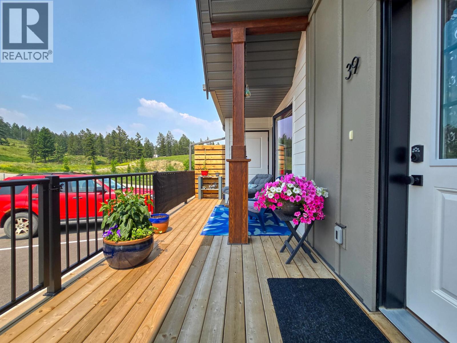 #39 2096 Pine Tree Lane - 36
