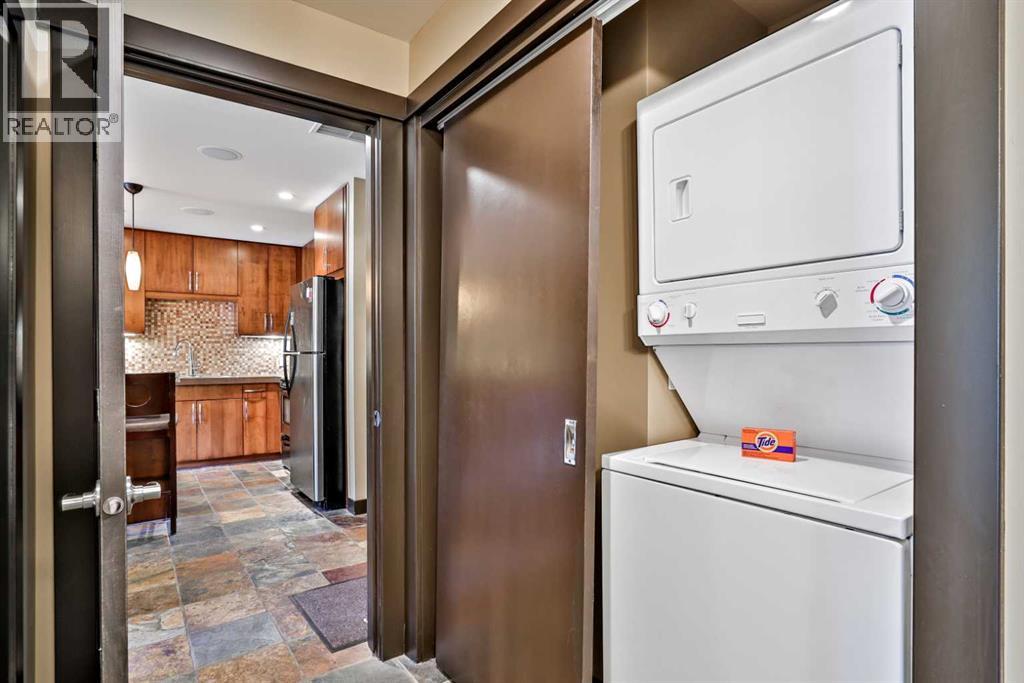 #319C 1818 Mountain Avenue - 15