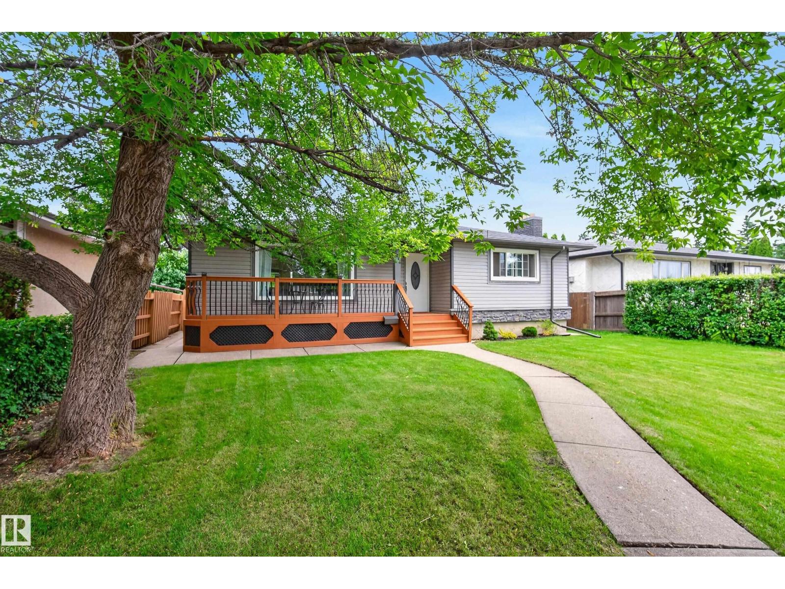 6216 93 AV NW - 2
