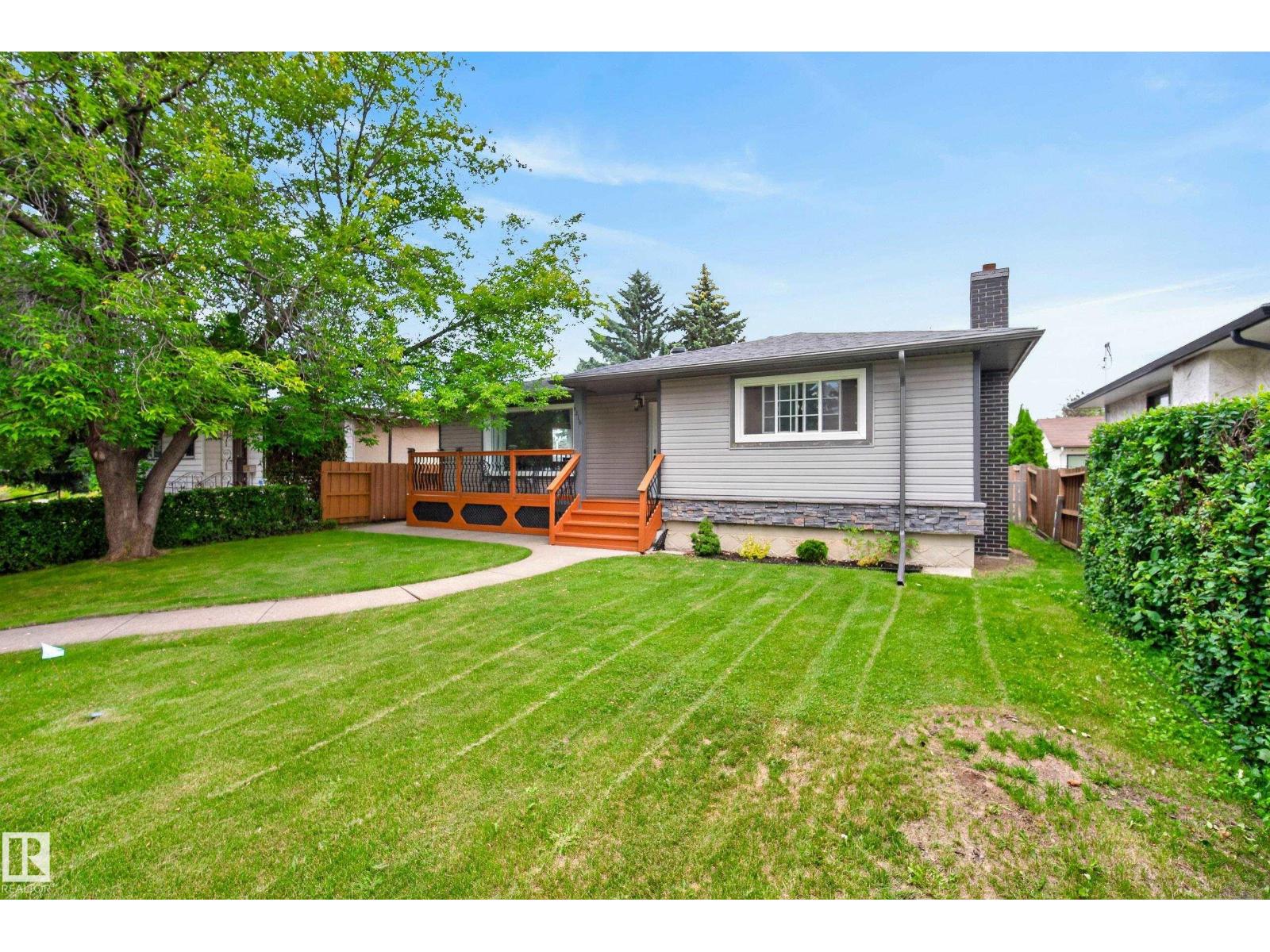6216 93 AV NW - 3