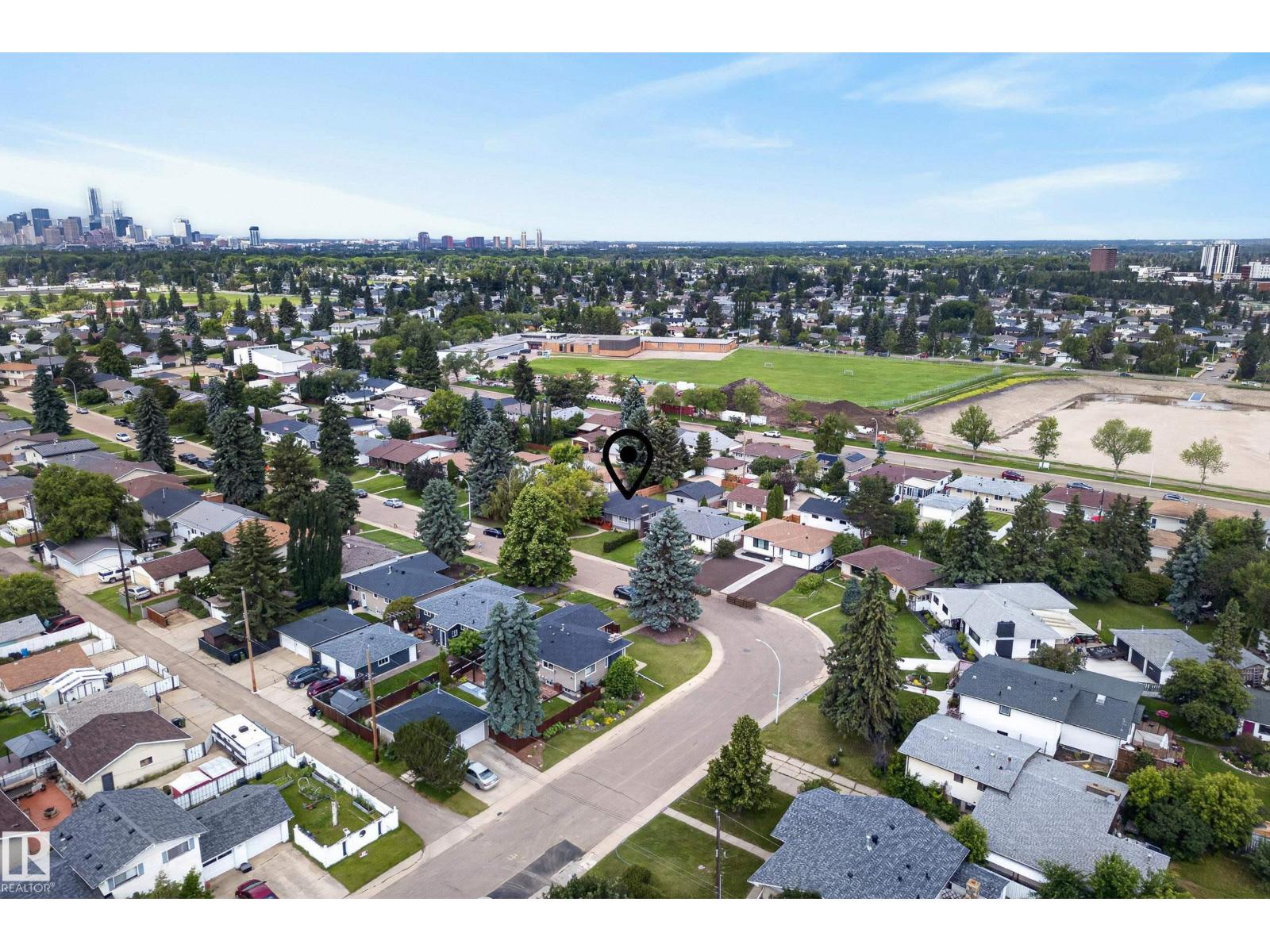 6216 93 AV NW - 46