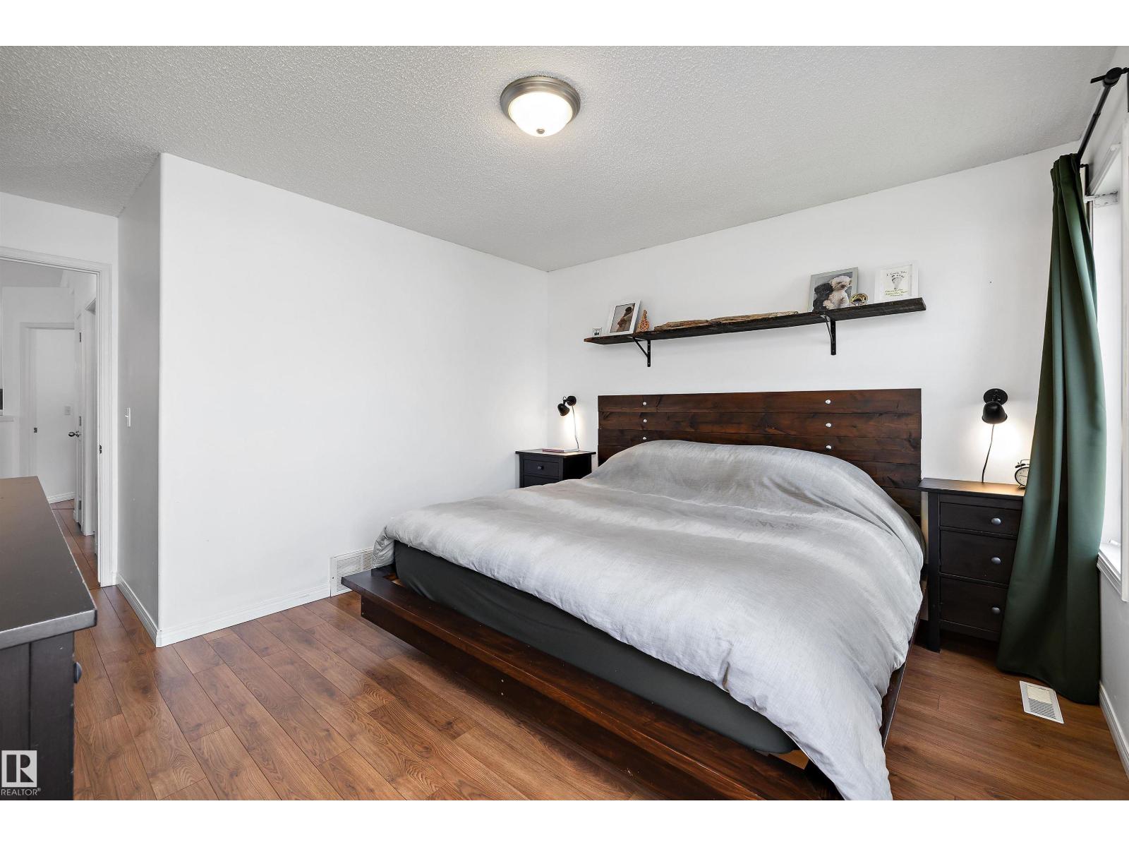 3624 130 AV NW - 24