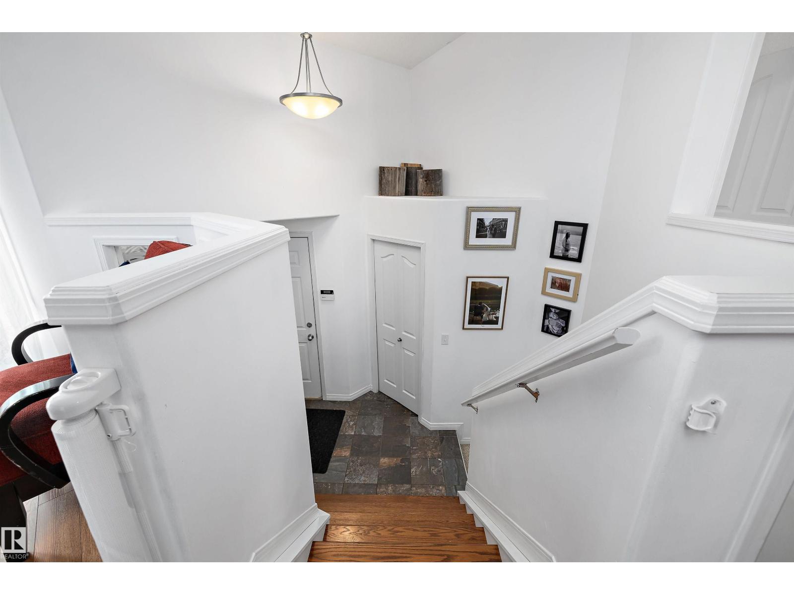 3624 130 AV NW - 4