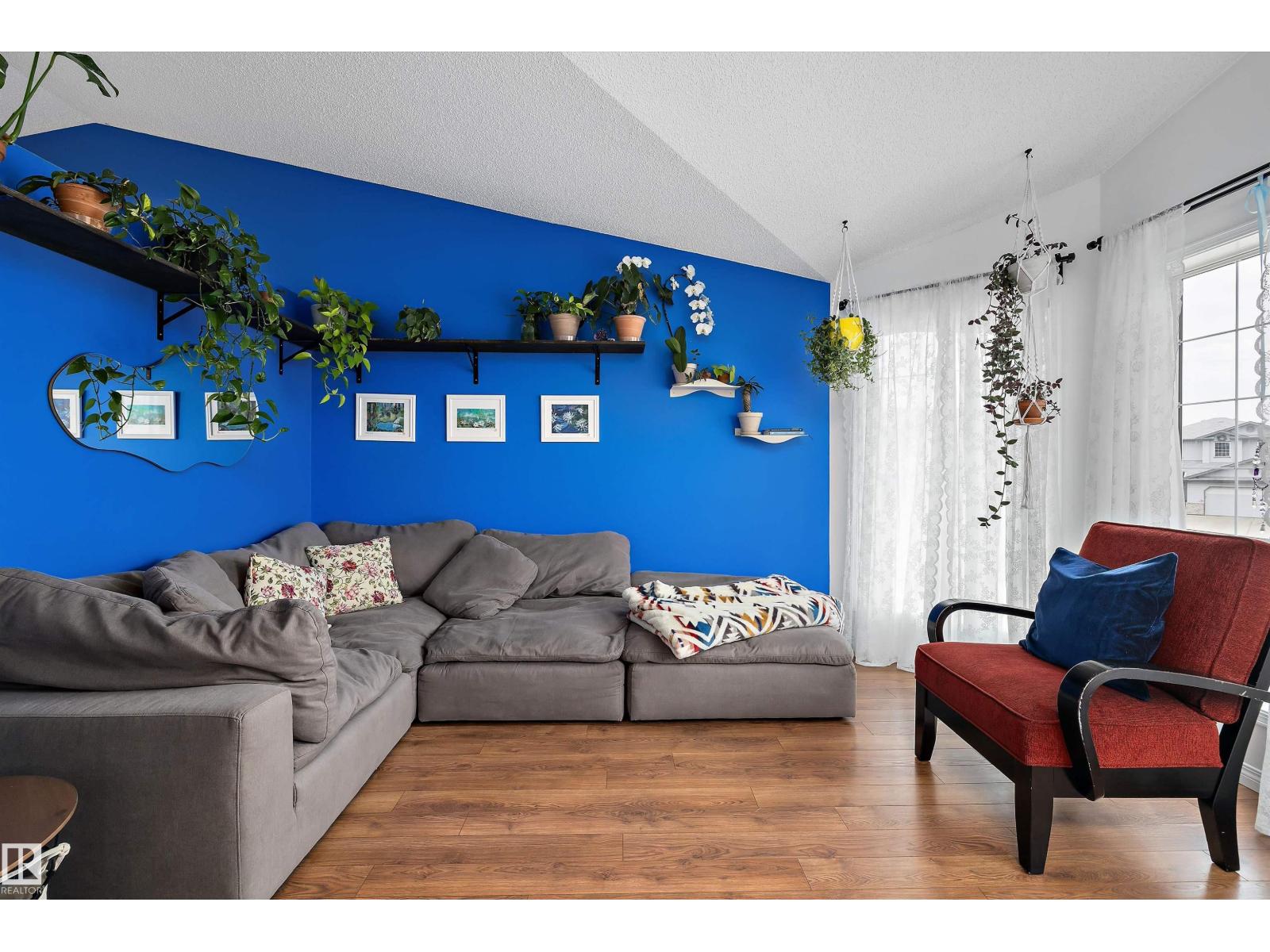 3624 130 AV NW - 8