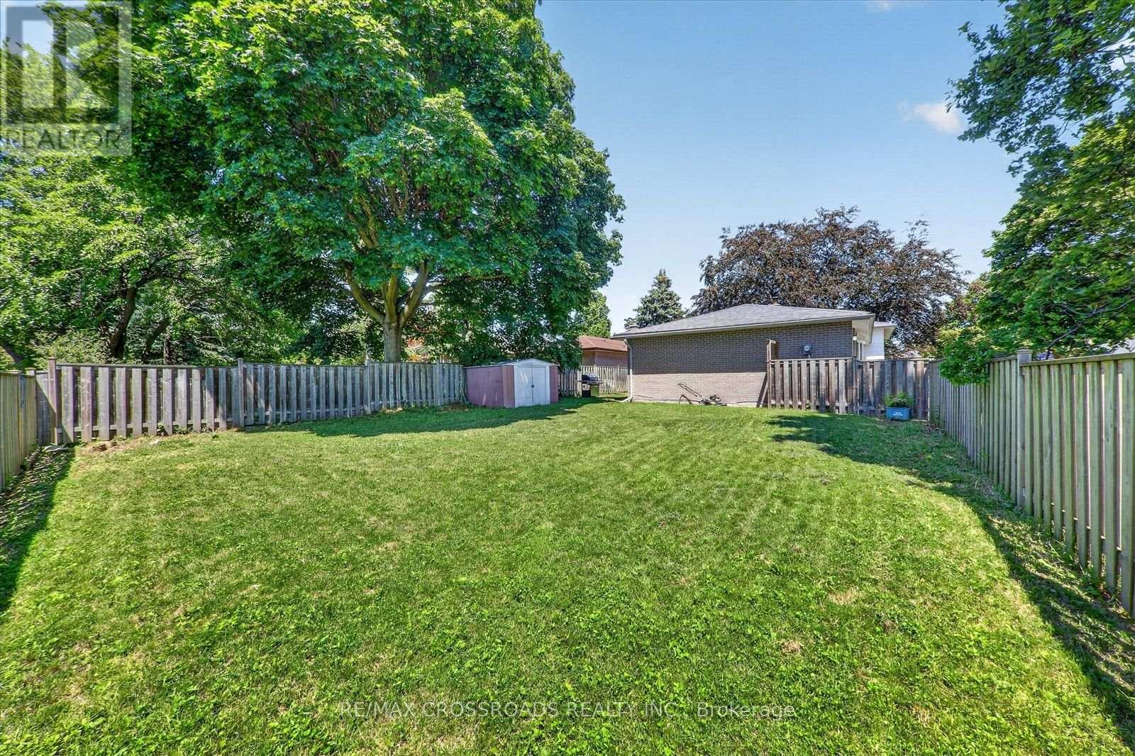10 GILLBANK CRESCENT S - Image 43