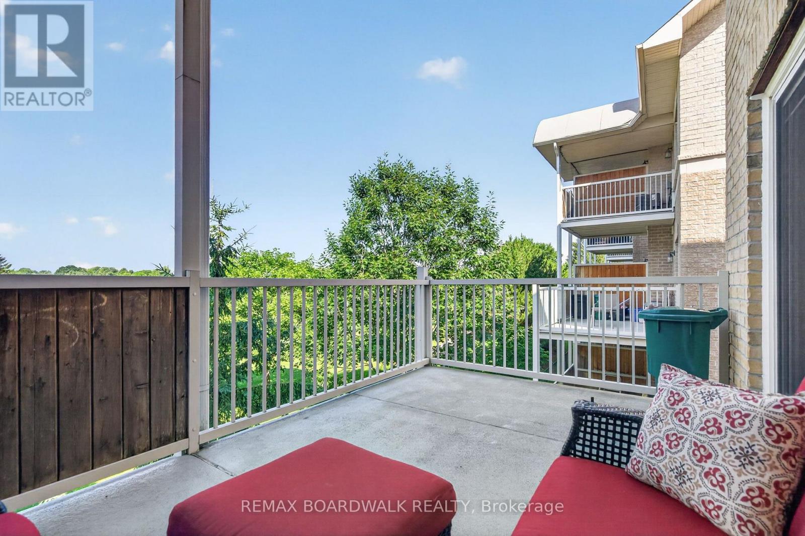 223 PASEO PRIVATE - 11