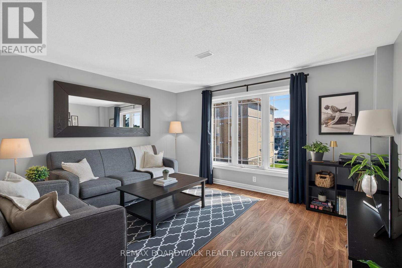 223 PASEO PRIVATE - 14
