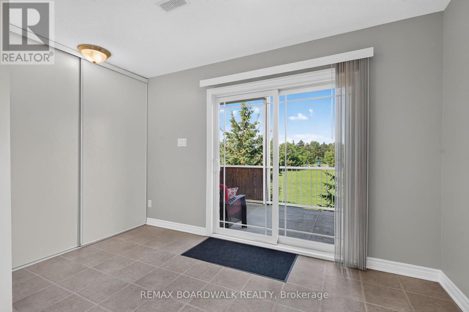223 PASEO PRIVATE - 8