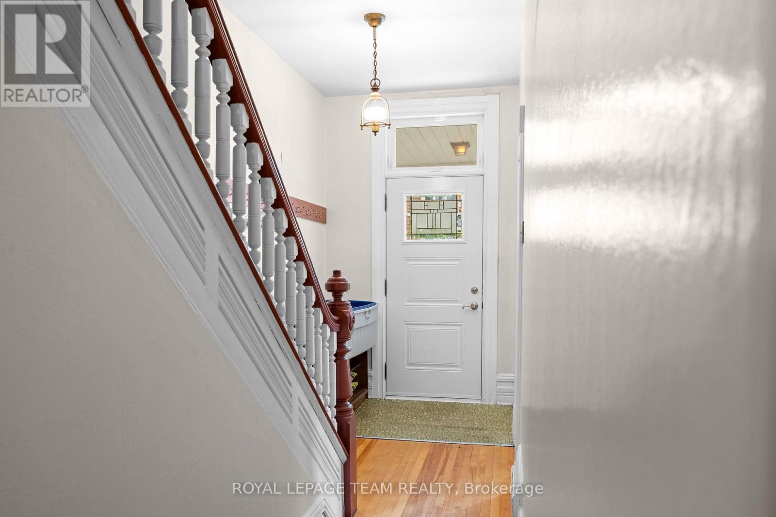 Photos are of unit 185