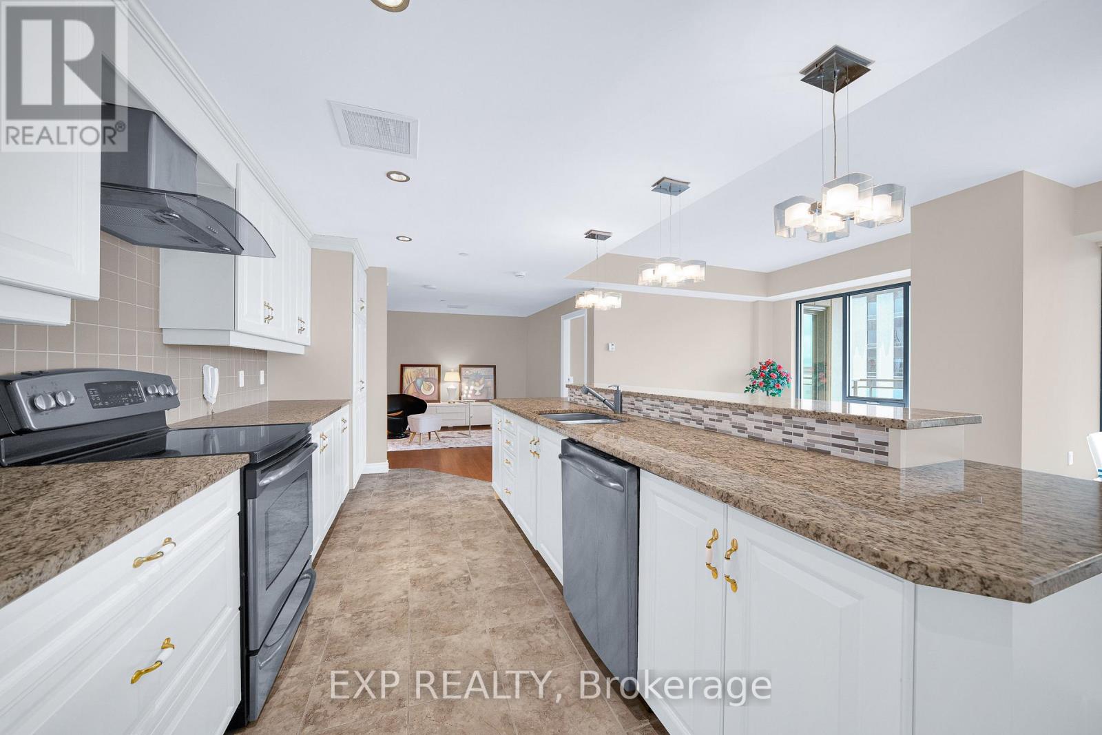 2 Bed, 2 Bath House for Sale in Ottawa – 1103 – 90 GEORGE STREET, Ottawa – MLS# X13544700 - Image 8