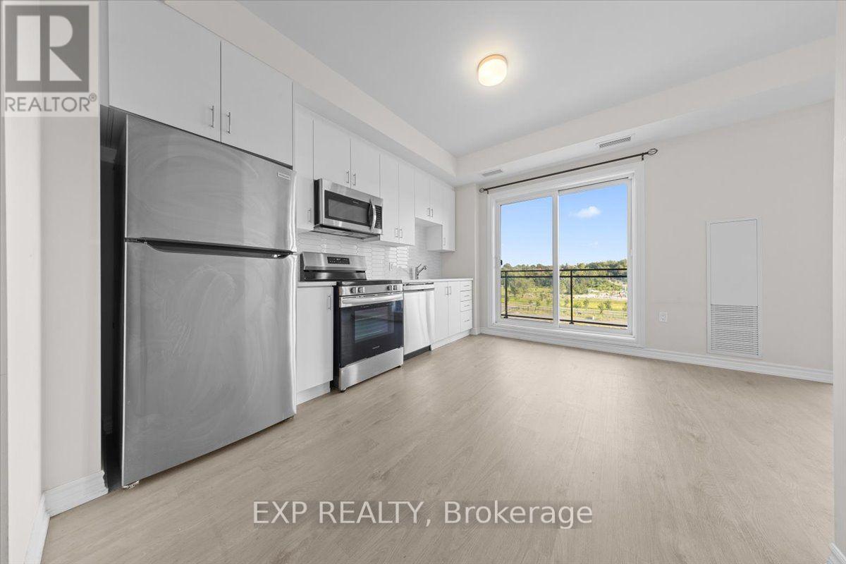 #502 – 1350 HEMLOCK ROAD, Ottawa. Luxury613. By Peter Sagos - Image 12