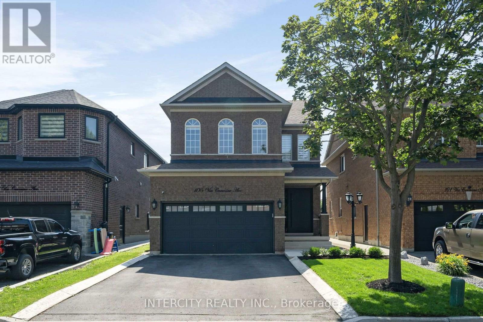 Listing photo of 105 VIA CARMINE AVENUE