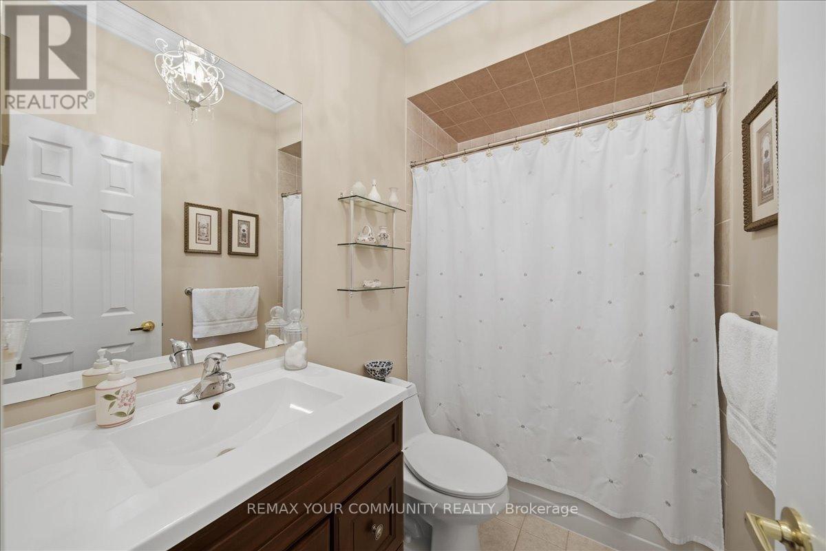51 TONNER CRESCENT - 29