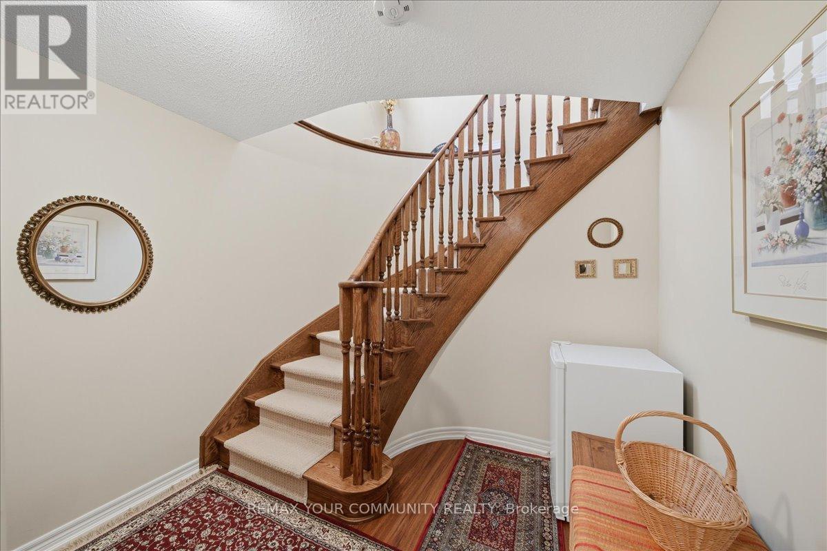 51 TONNER CRESCENT - 31