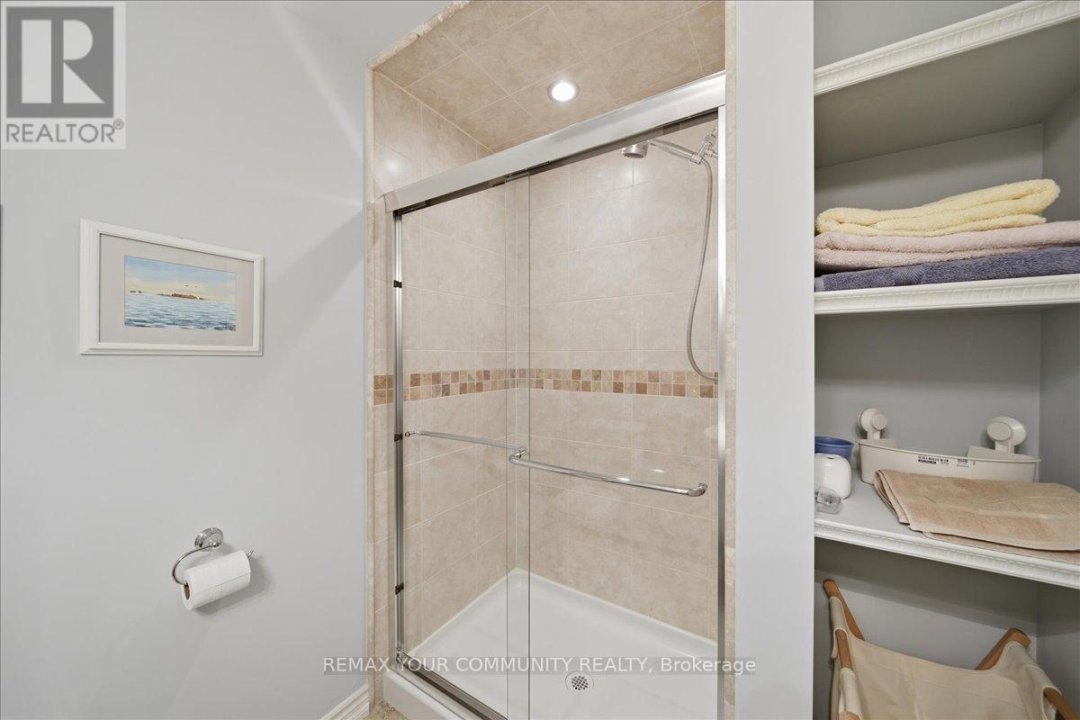 51 TONNER CRESCENT - 37