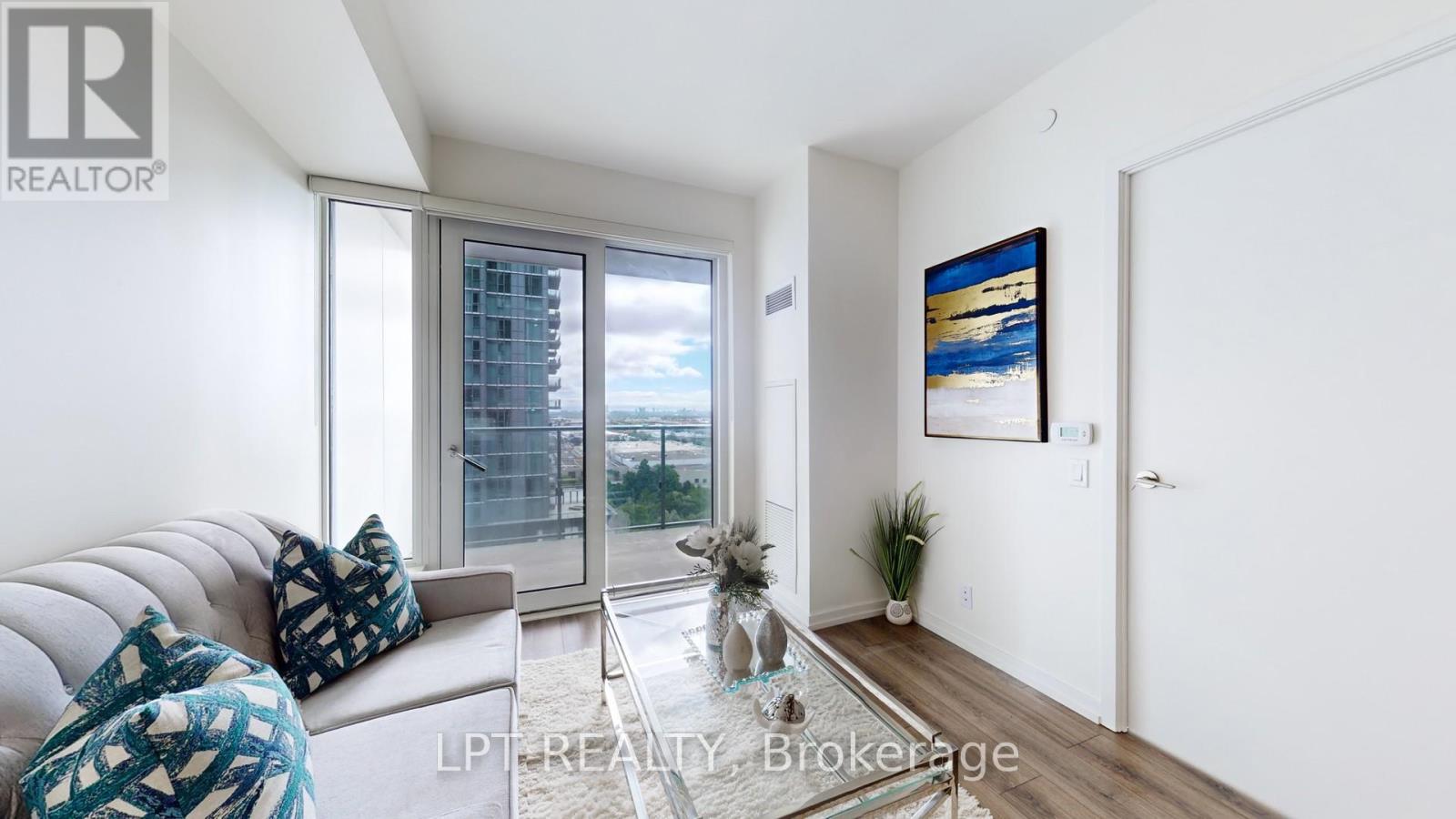 #1611 7890 JANE STREET - 10
