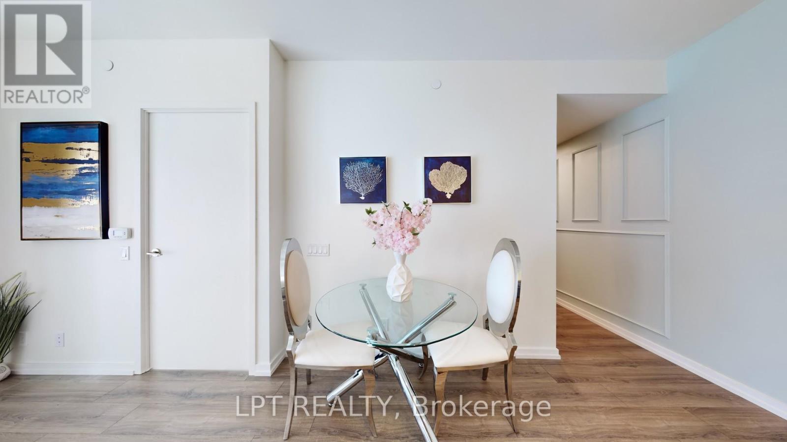 #1611 7890 JANE STREET - 16