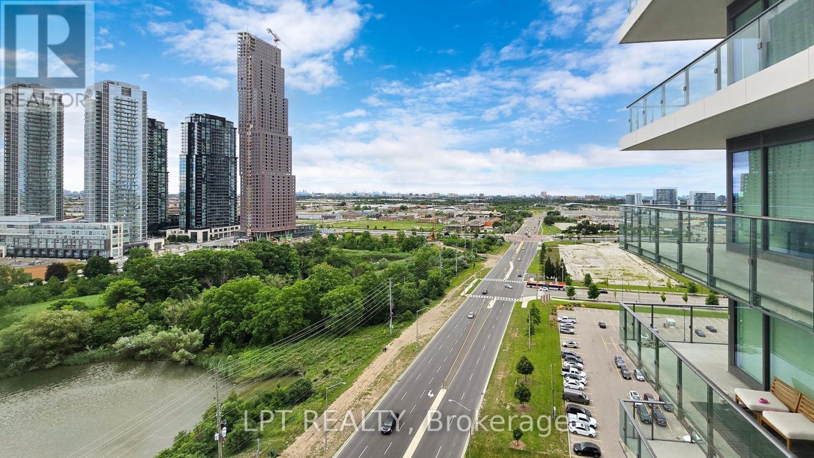 #1611 7890 JANE STREET - 29