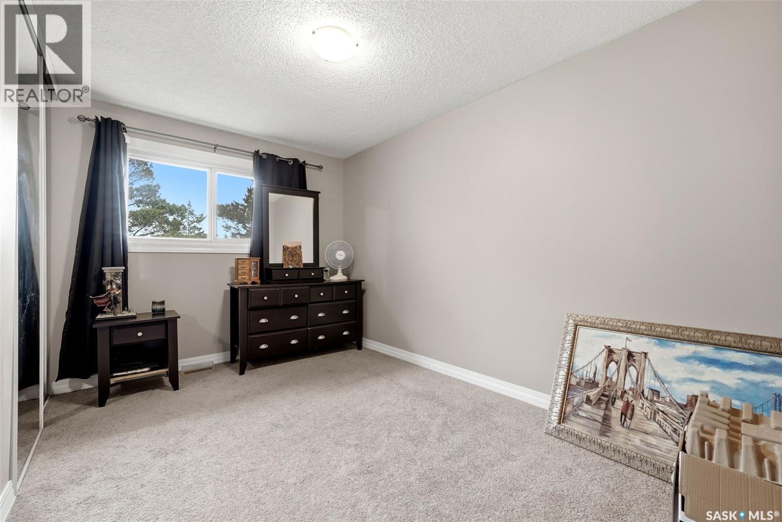 #3828 Castle ROAD - 11