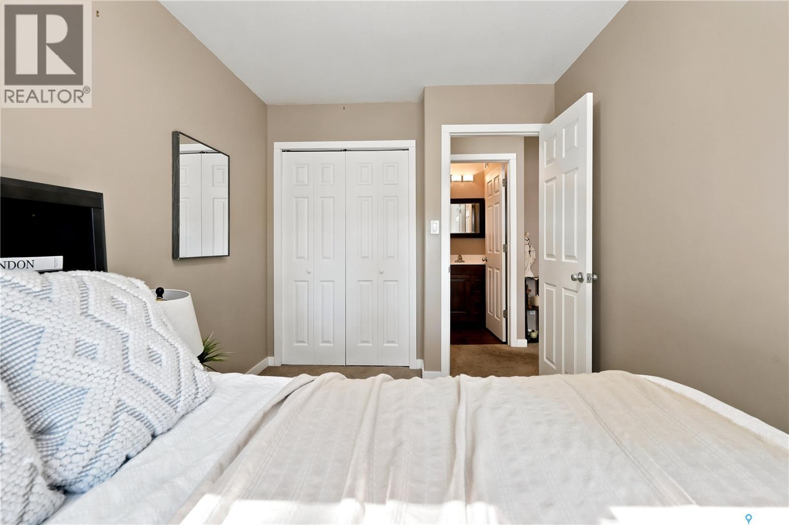 465 Montreal STREET — photo 19